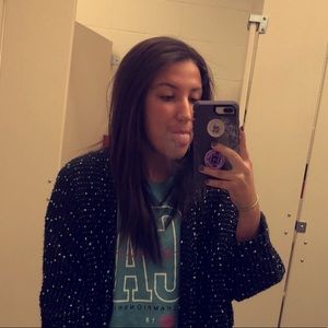 Meet your Posher, Macy